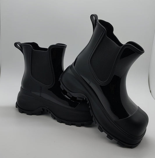 Botas PVC Importada de Lluvia Impermeables para Mujer con Suela Gruesa - Tela Elástica de Tobillo.